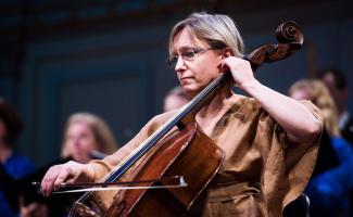 Kati Raitinen, cello